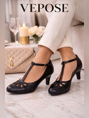 Vepose Black Leather Cutout Kimmy T-Strap Heels Size 10 NWT